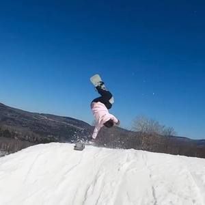 Meet your Posher, Logan